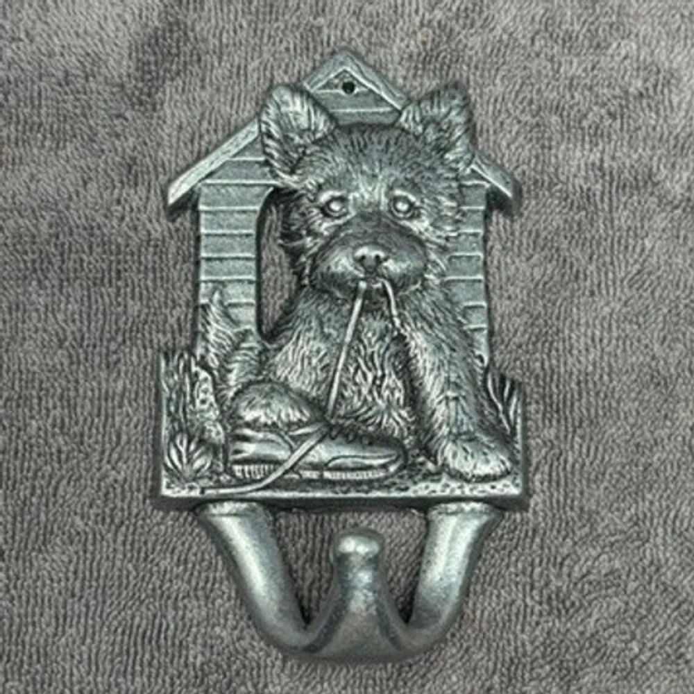 Vintage 90s Dog Wall Hook Puppy Doghouse Coat Towel Key Hook Cast Metal 5